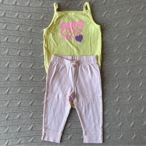 EUC Carter’s Baby Girl Outfit, Pink & Yellow “Papa Has My 💜”, 9 Months